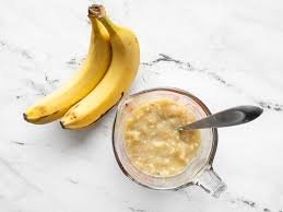 2 ripe bananas, mashed